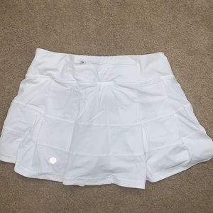 LULULEMON WHITE SKORT